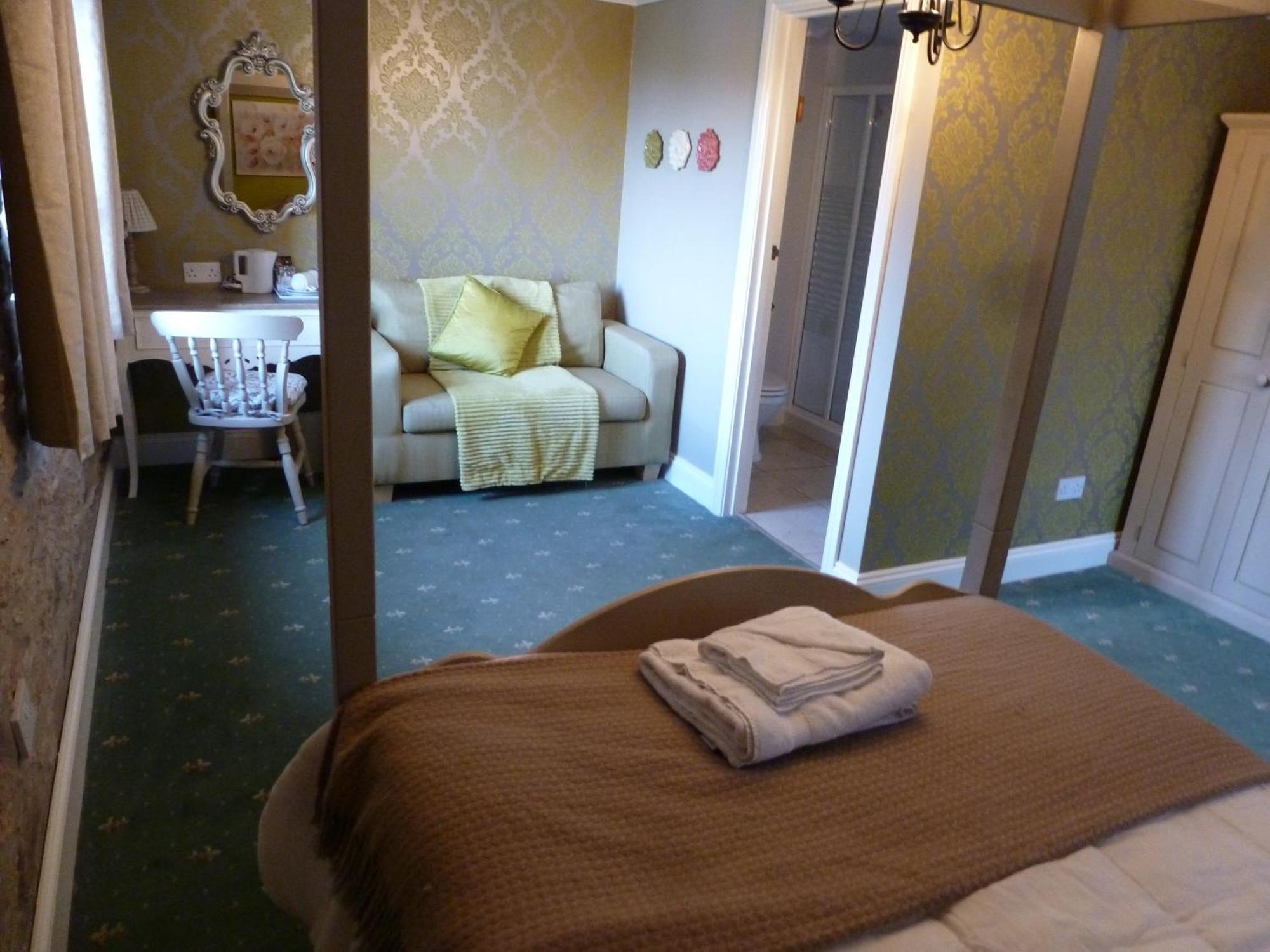 The Liscawn Hotel Crafthole Room photo