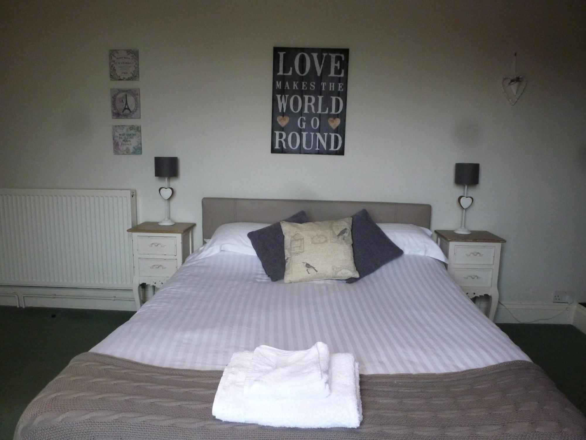 The Liscawn Hotel Crafthole Room photo